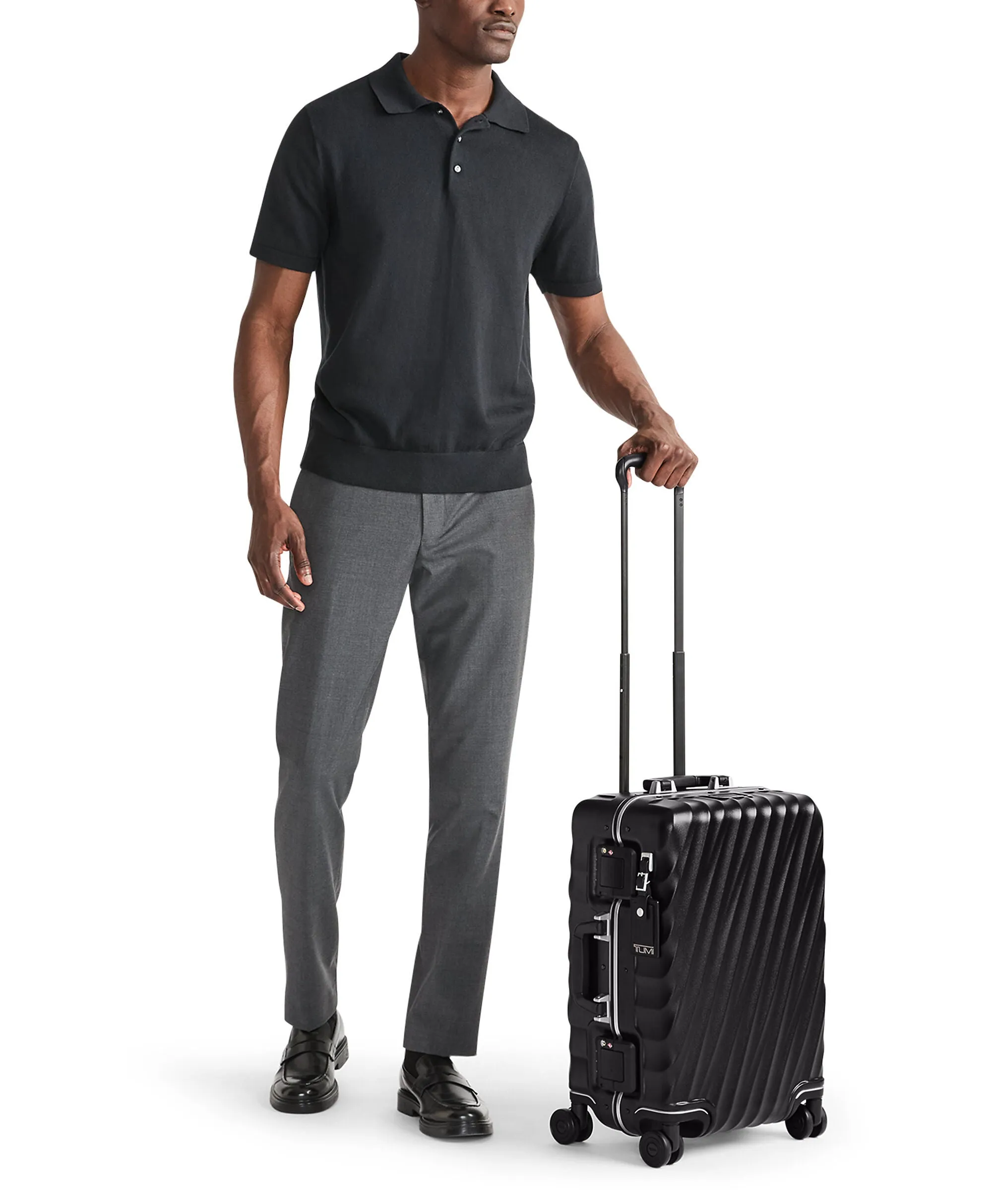 19 Degree Frame International 4 Wheeled Carry-On 55cm - Black Texture