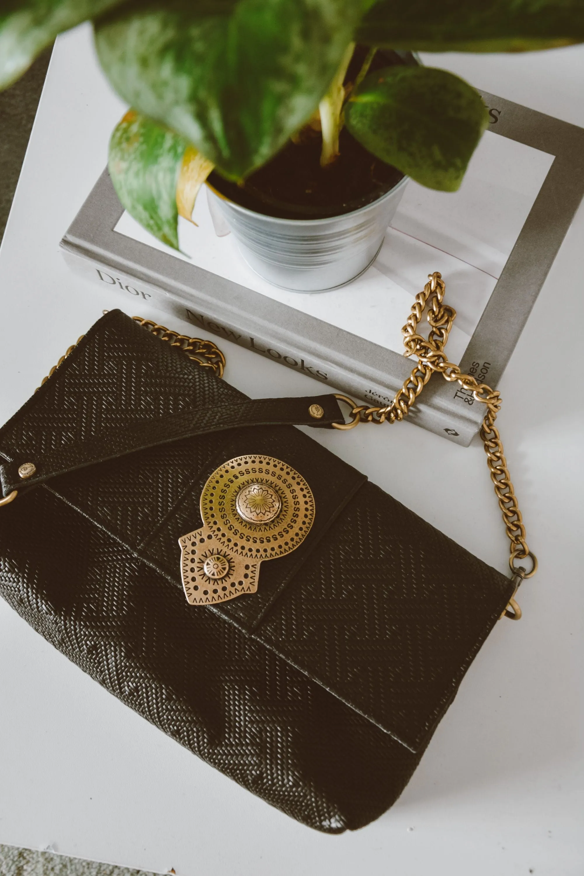 Aurora Leather Shoulder Bag - Black Textured Leather