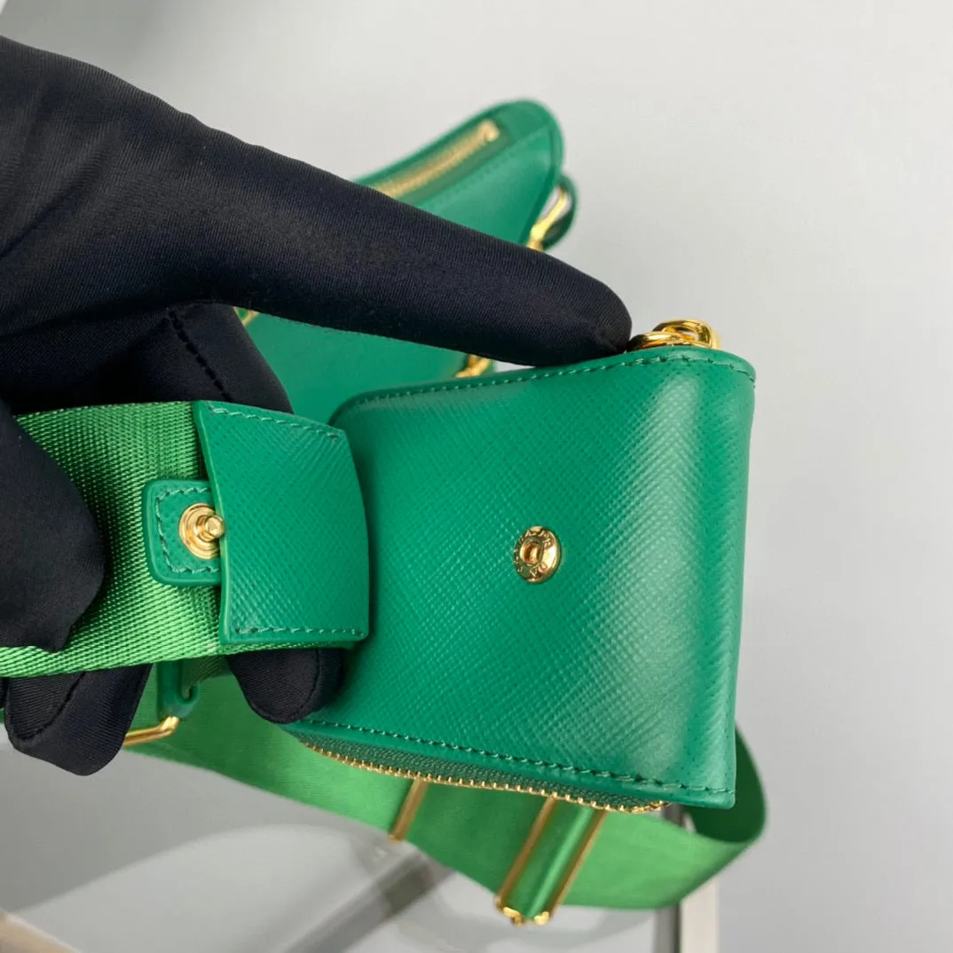 BOLSA Prada RE-EDITION SAFFIANO 2005