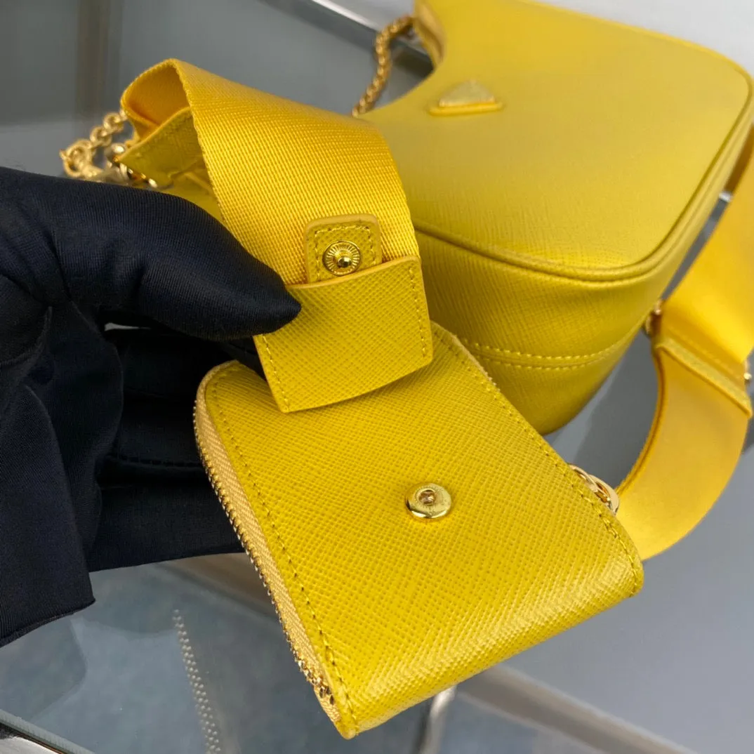 BOLSA Prada RE-EDITION SAFFIANO 2005