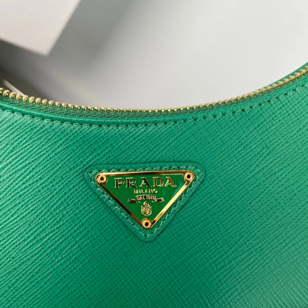 BOLSA Prada RE-EDITION SAFFIANO 2005