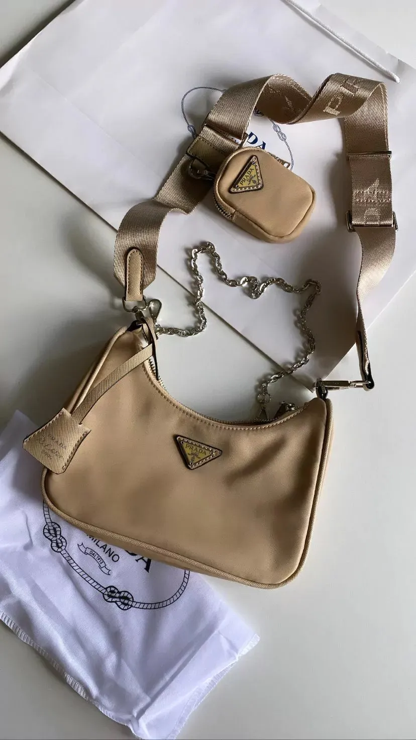 Bolsa Re Edition 2005