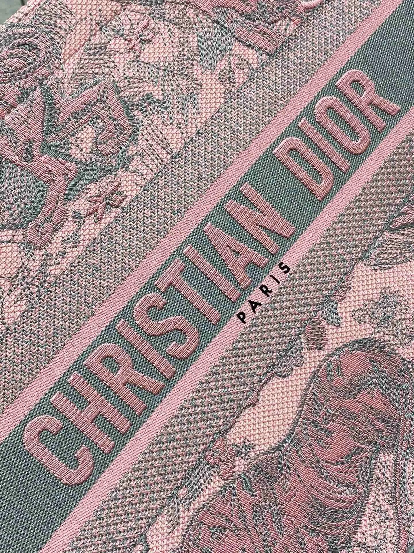 DR289 Small/Medium/Large Dior Book Tote / HIGHEST QUALITY VERSION