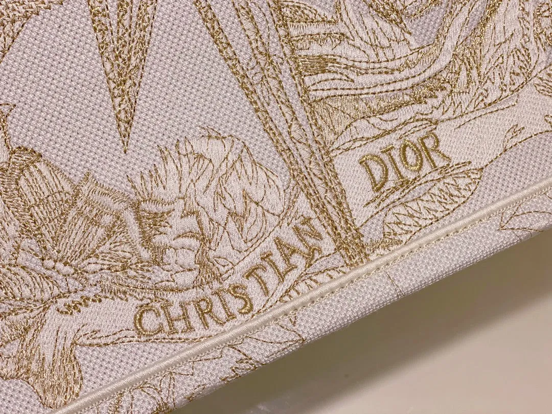 DR290 Small/Medium/Large Dior Book Tote / HIGHEST QUALITY VERSION