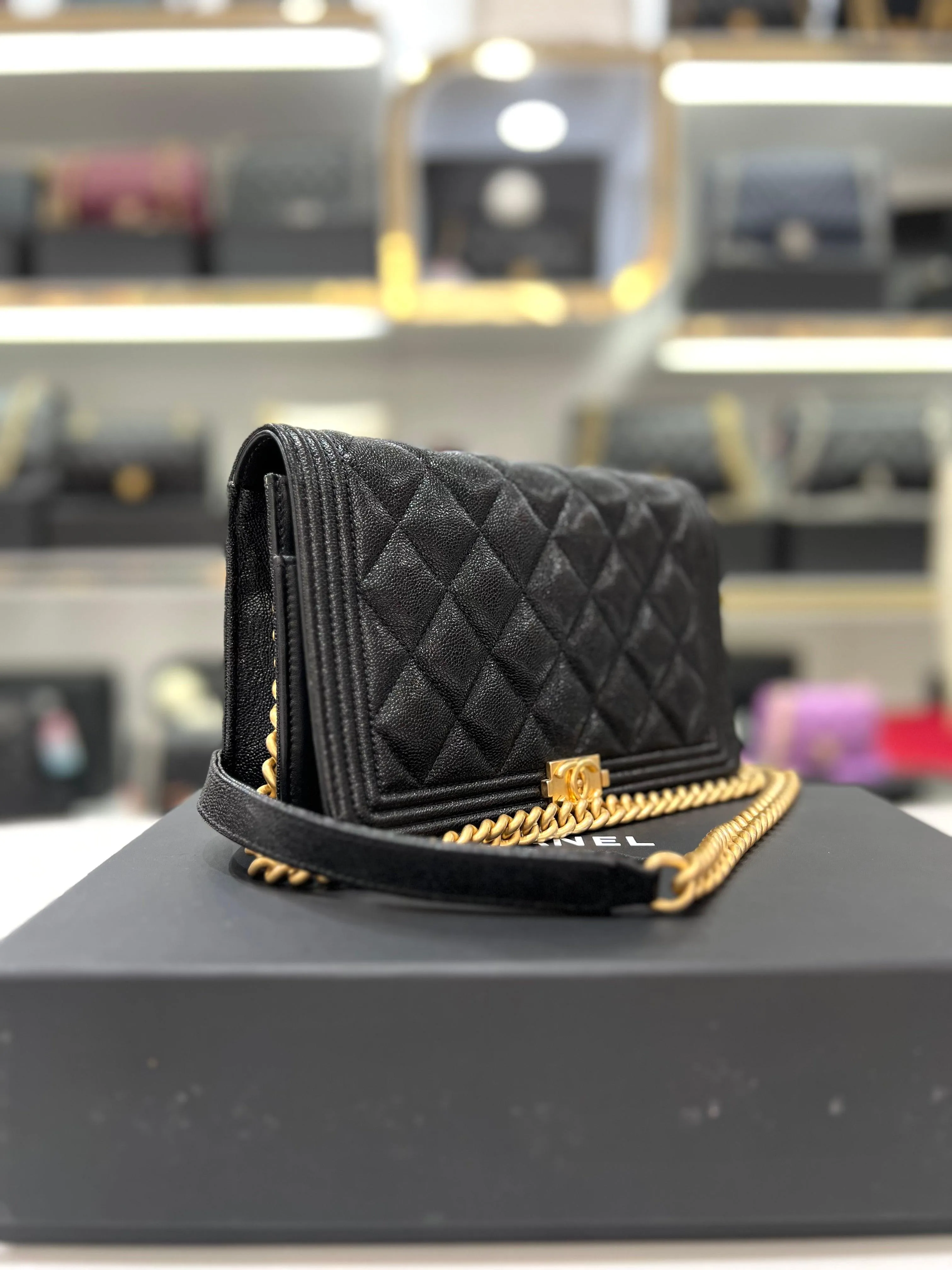 Full Set Microchip CHANEL Boy Women Wallet On Chain Grained Caviar & Gold-Tone Metal
