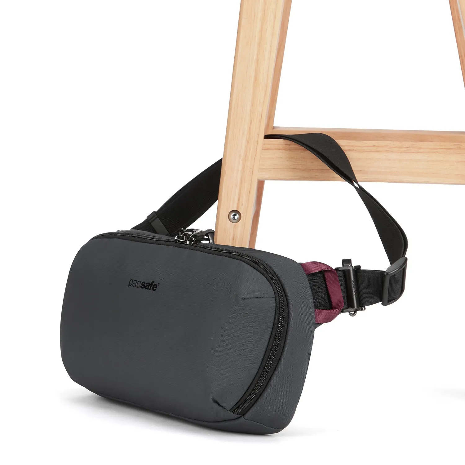 Pacsafe V Urban Sling