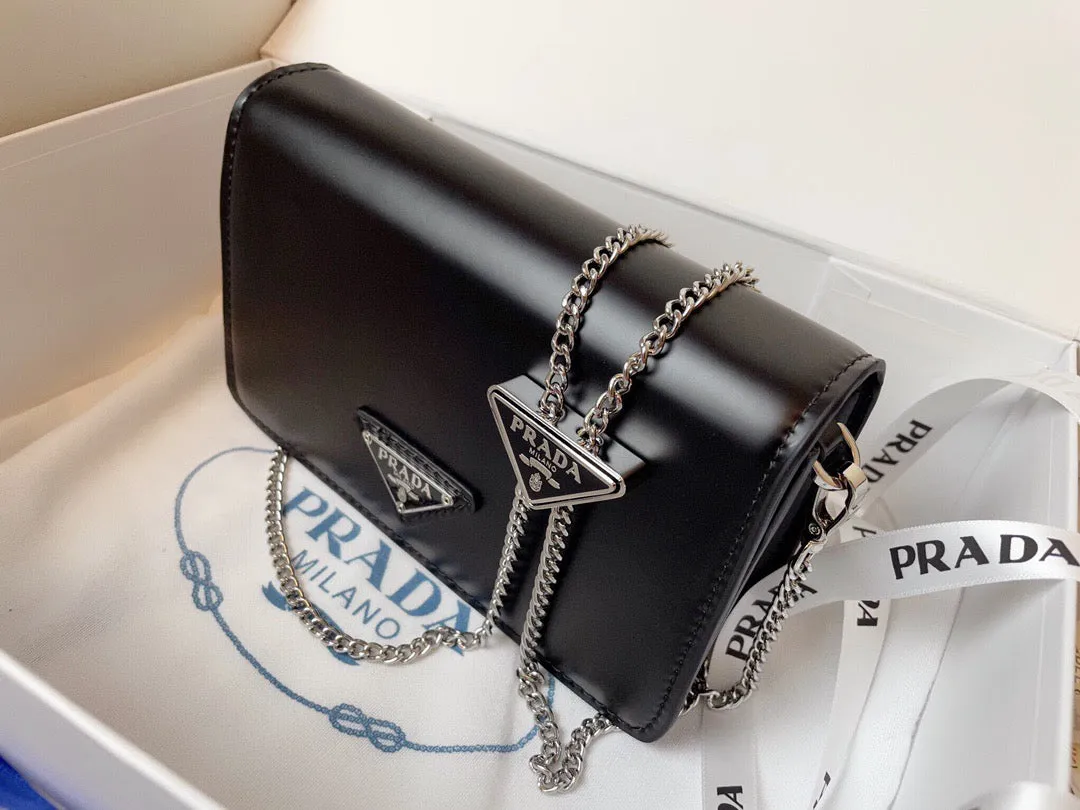 PD157 Shoulder Bag / 7.5x4.1x1.4inch