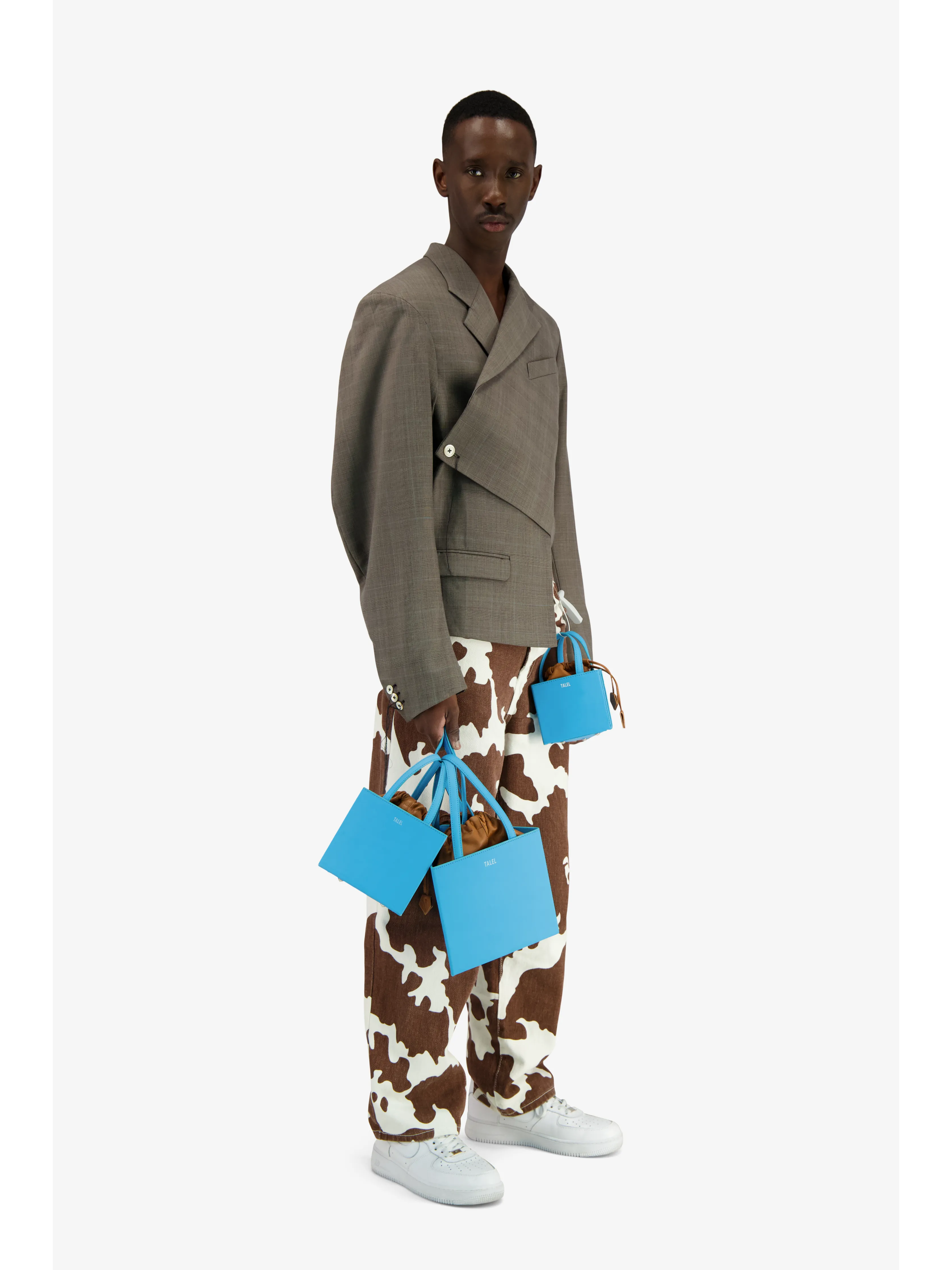 Triangle bag Light Blue S