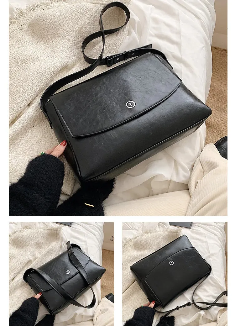 Women Retro Unicolor Messenger Bag